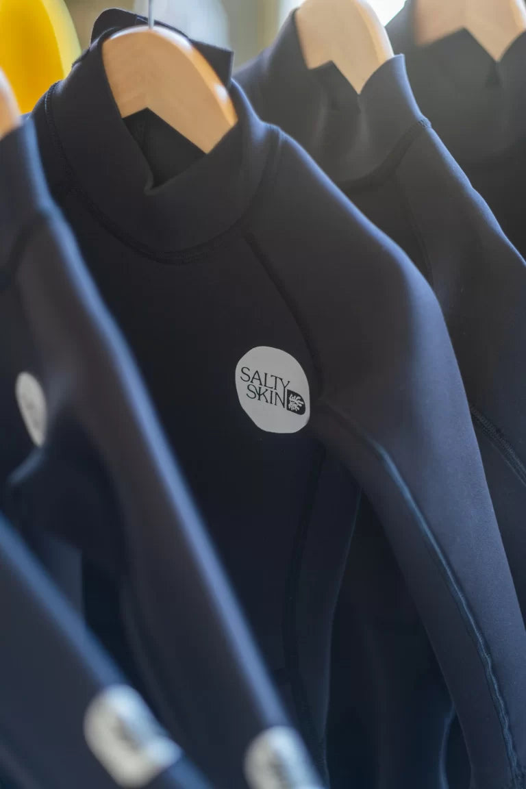 Traje de Agua 3mm Negro Salty Skin